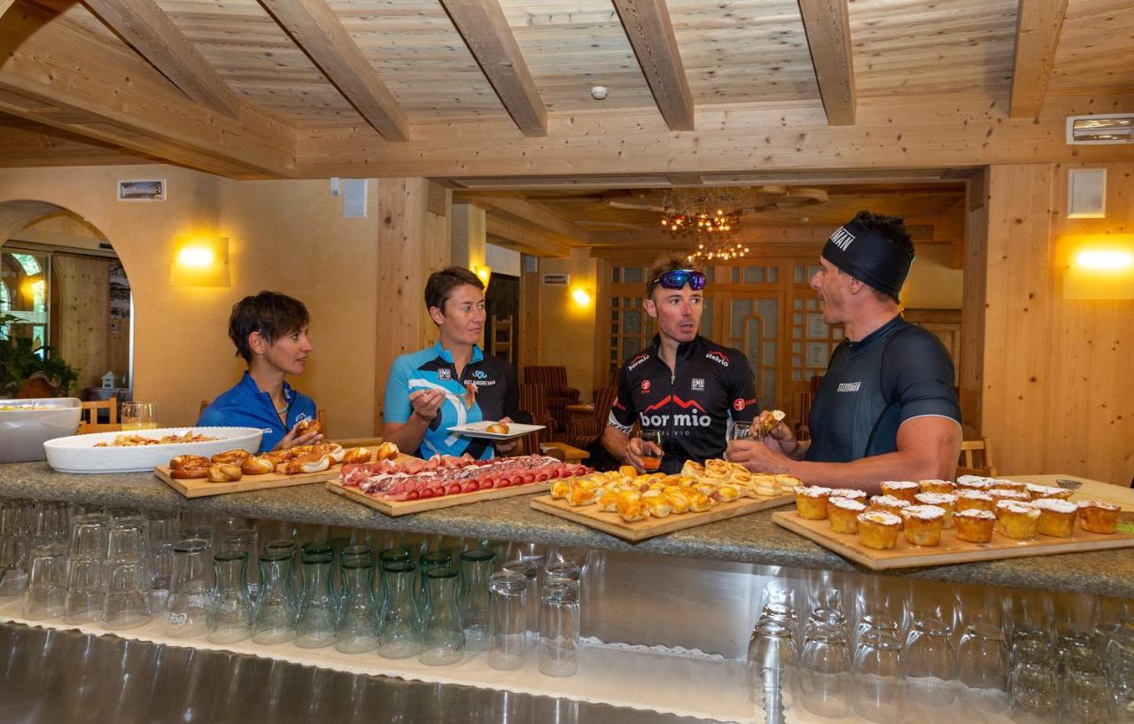 Hotel Funivia Bormio Esterno foto